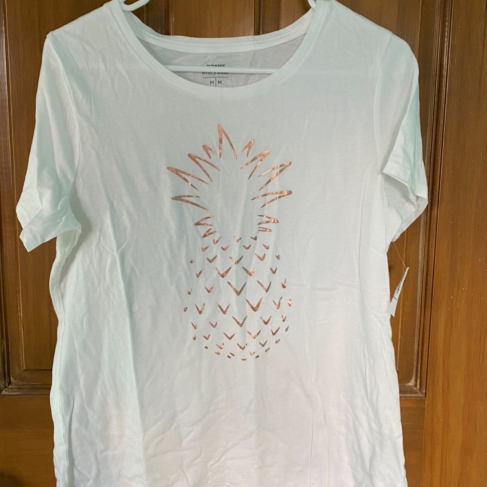 Old Navy Graphic Tee